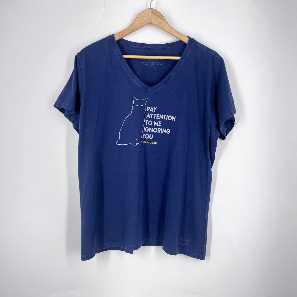 Life is Good Womens XL Crusher Tee Navy Cat Pay Attention To Me V-Neck Shirt